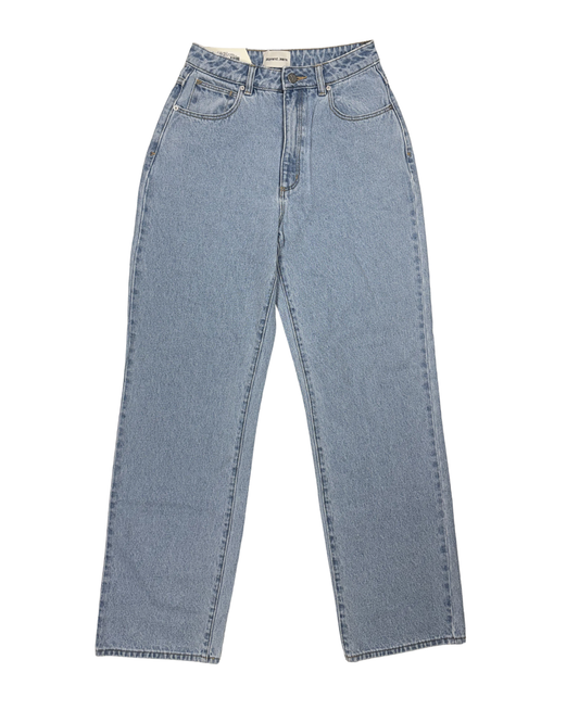 Light Vintage Blue Jeans