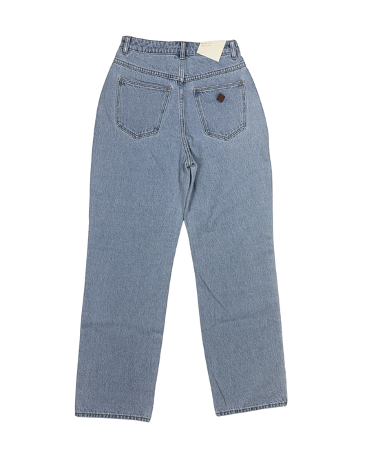 Light Vintage Blue Jeans