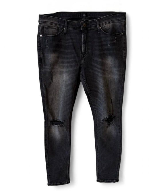 Distressed Black Skinny Jeans