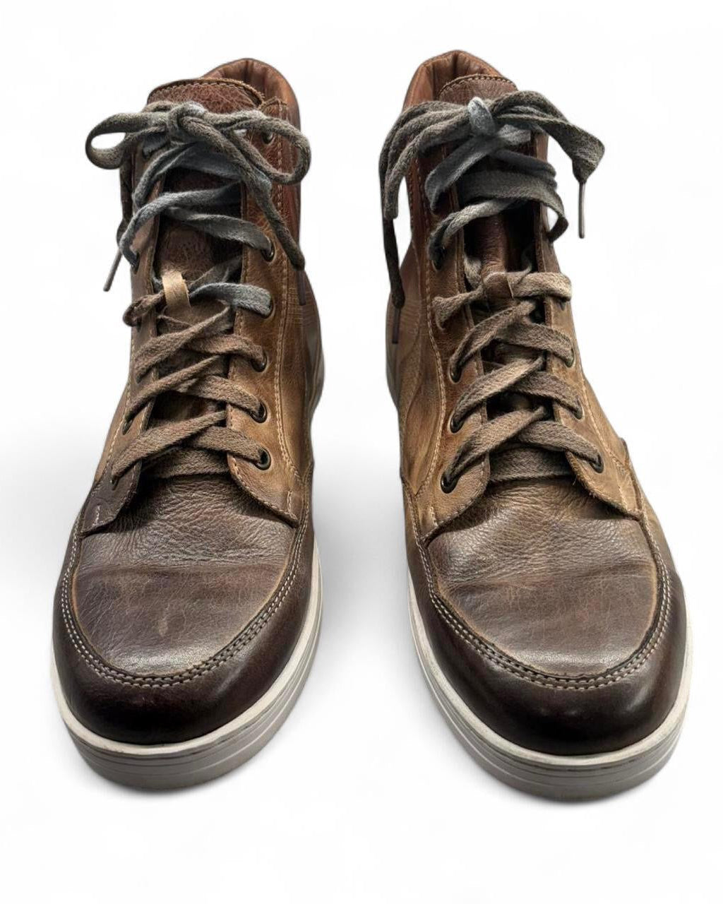 Hightop Leather Sneakers