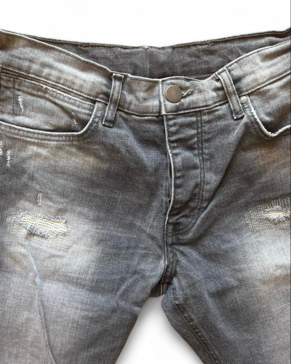Grey Distressed Jeans